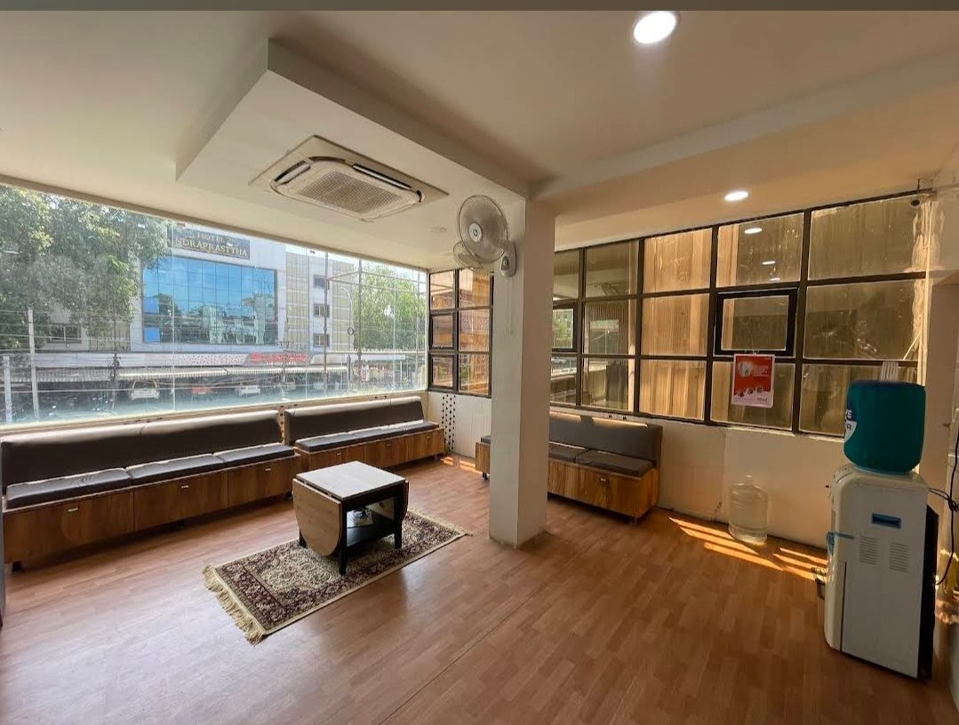 Clean and Hygienic Clinic Ambience